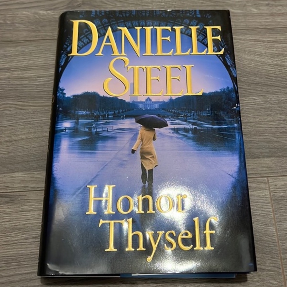 ⭐️3 for $25⭐️ Hardcover | Honor Thyself by Danielle Steel